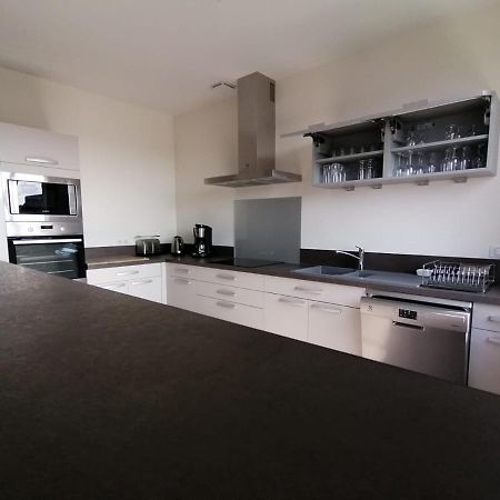 Appartement Lily-Rose Cerizay Eksteriør bilde